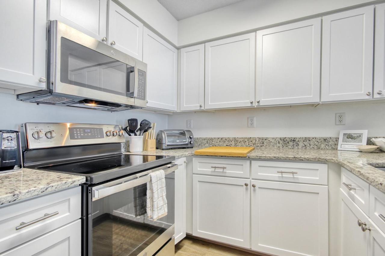 East End Escape Apartment Myrtle Beach Bagian luar foto
